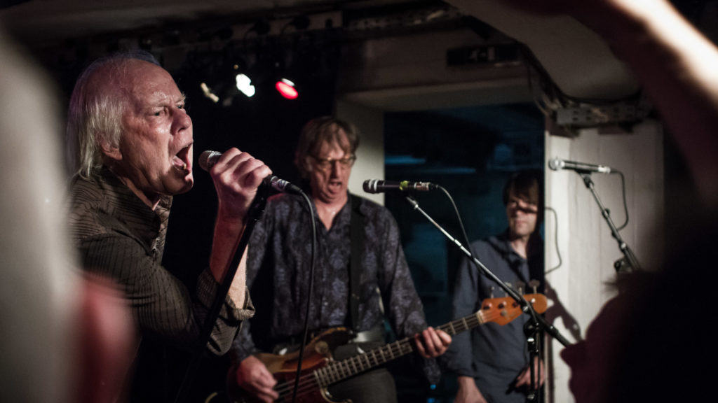 Radio Birdman, Gleis 22