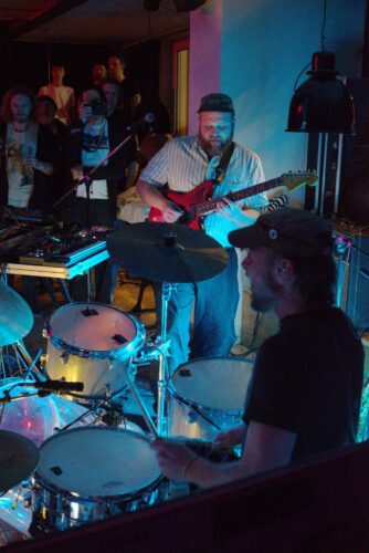 Exchampion, Zement + Schnelles Geld